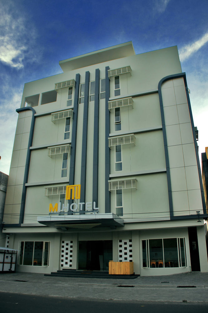 מטאראם M Hotel מראה חיצוני תמונה