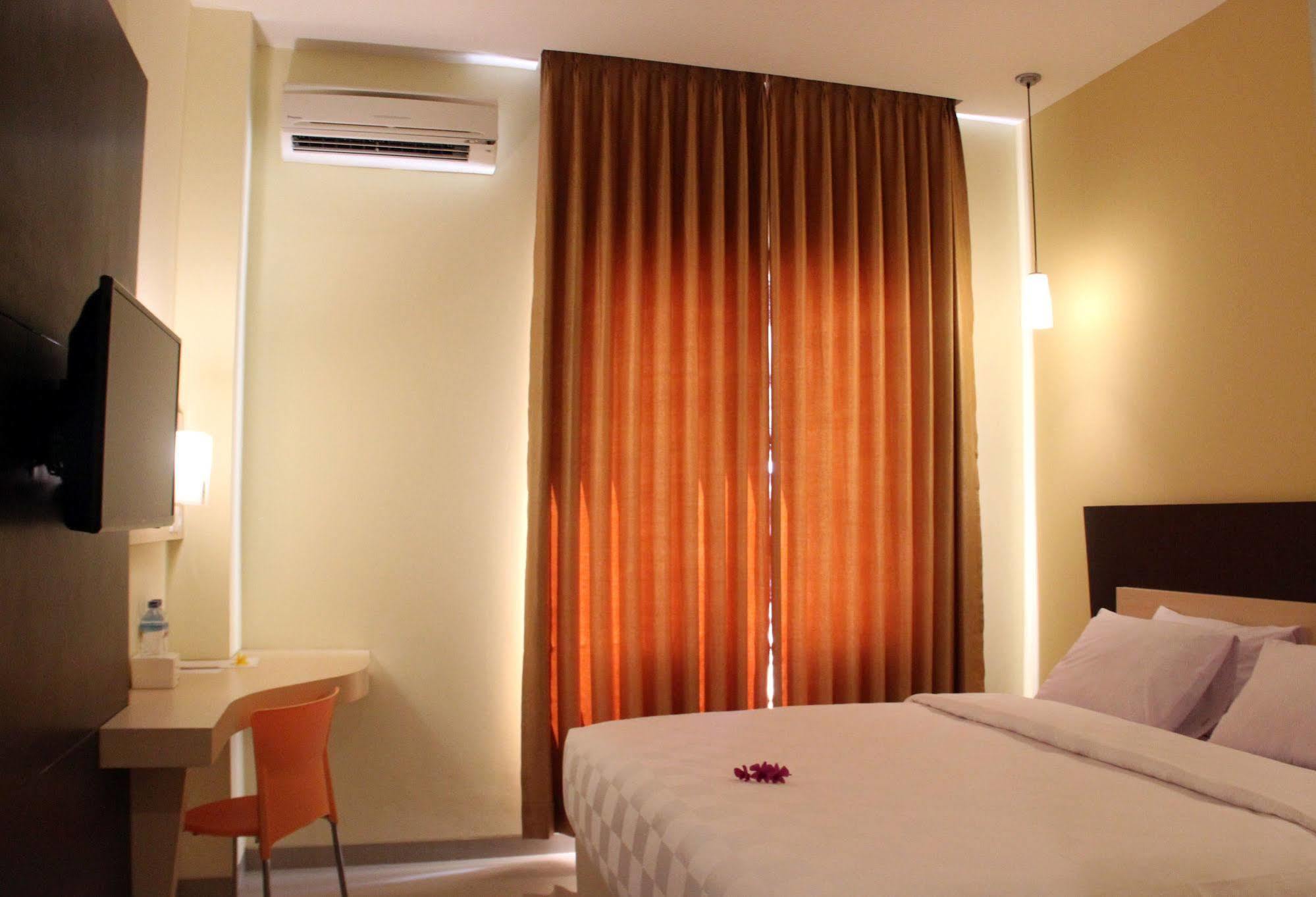 מטאראם M Hotel מראה חיצוני תמונה