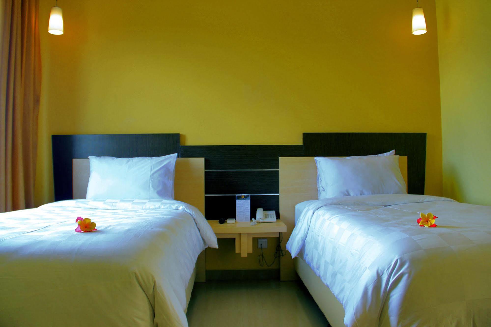 מטאראם M Hotel מראה חיצוני תמונה