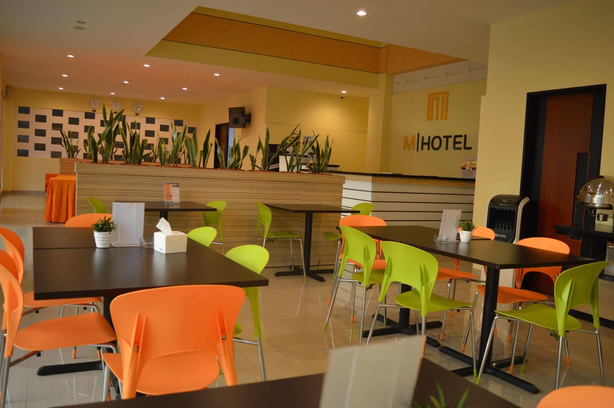 מטאראם M Hotel מראה חיצוני תמונה