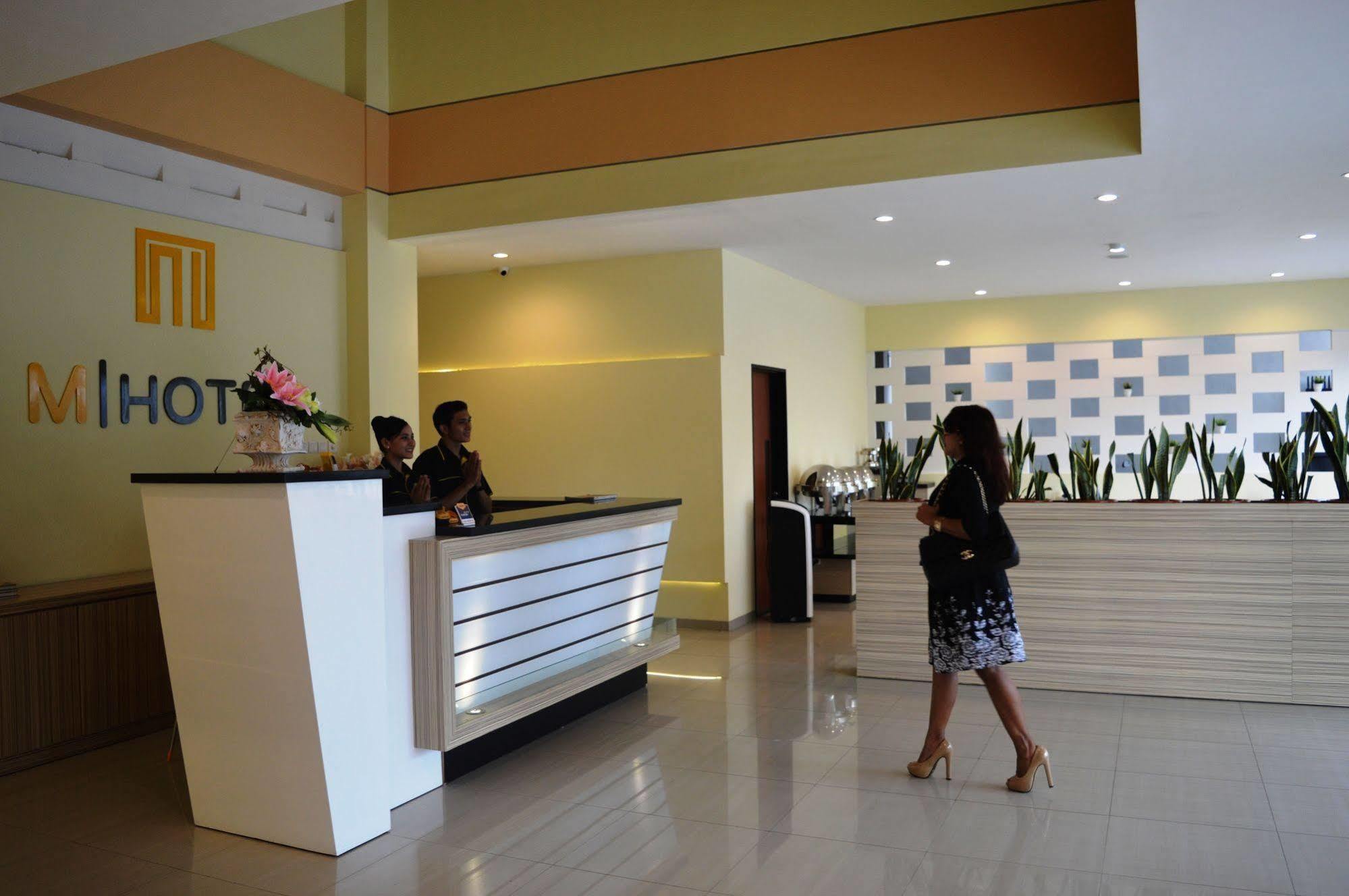 מטאראם M Hotel מראה חיצוני תמונה